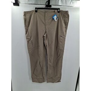 Columbia Omni Shade Mens Cargo Pants 52x34. NWT